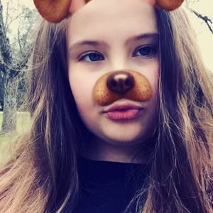 Meet your Posher, Alana